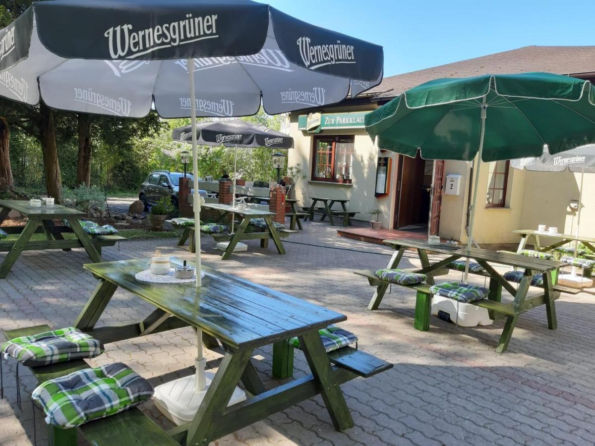 Ferienwohnung "Am Schlosspark" Neetzow Luaran gambar
